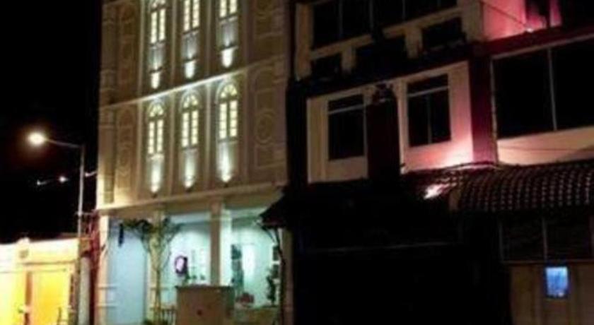 Styles Hotel Malacca Exteriör bild