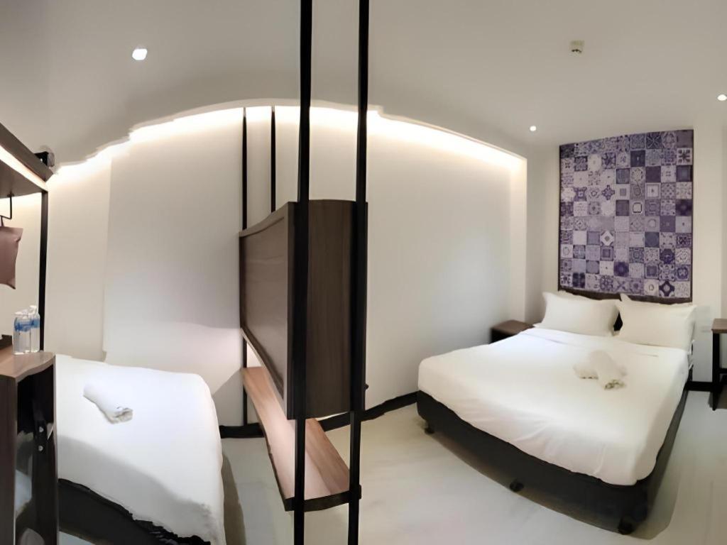 Styles Hotel Malacca Exteriör bild